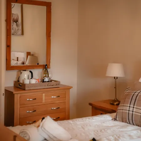 B&B Gallows Hill